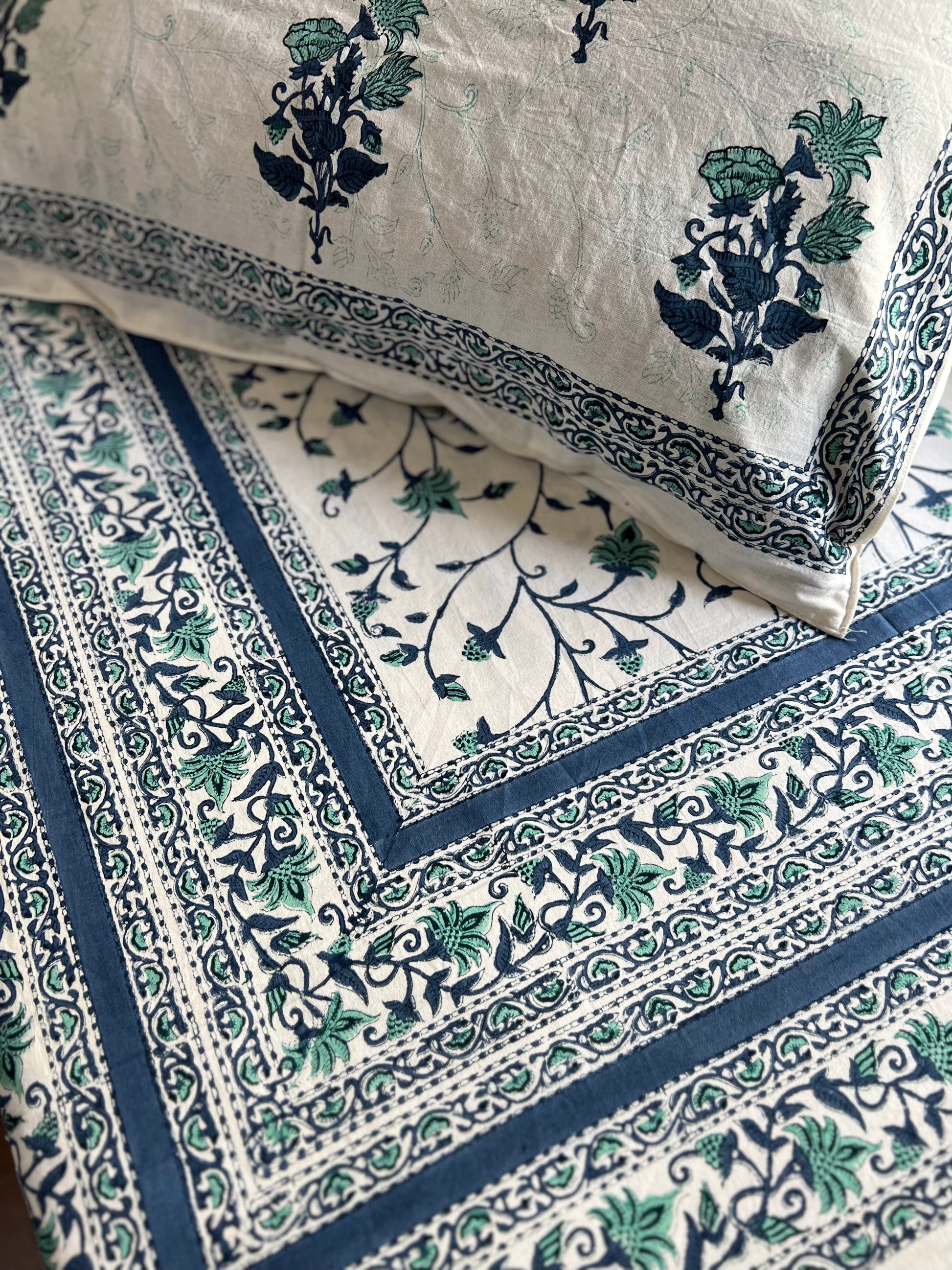 Hand Block Printed Cotton Bedsheet With Floral Pattern