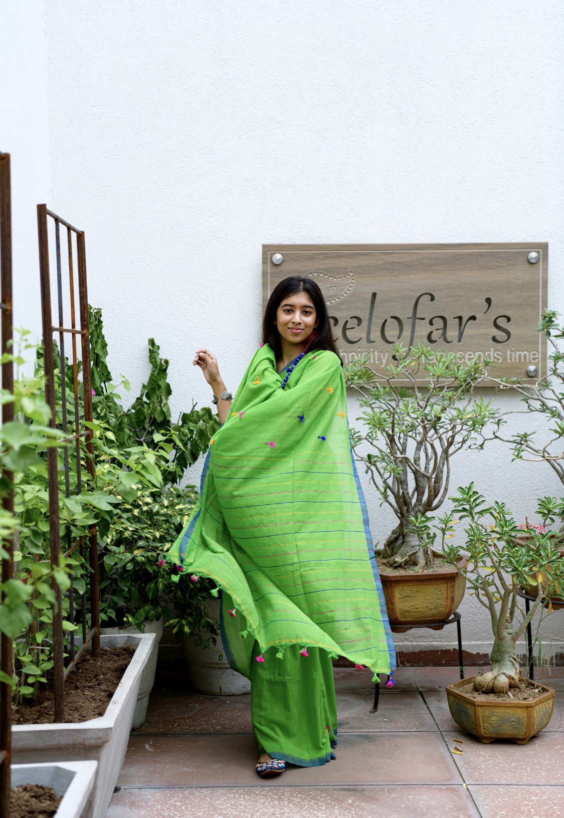 Neelofar's cotton saree with contrast border